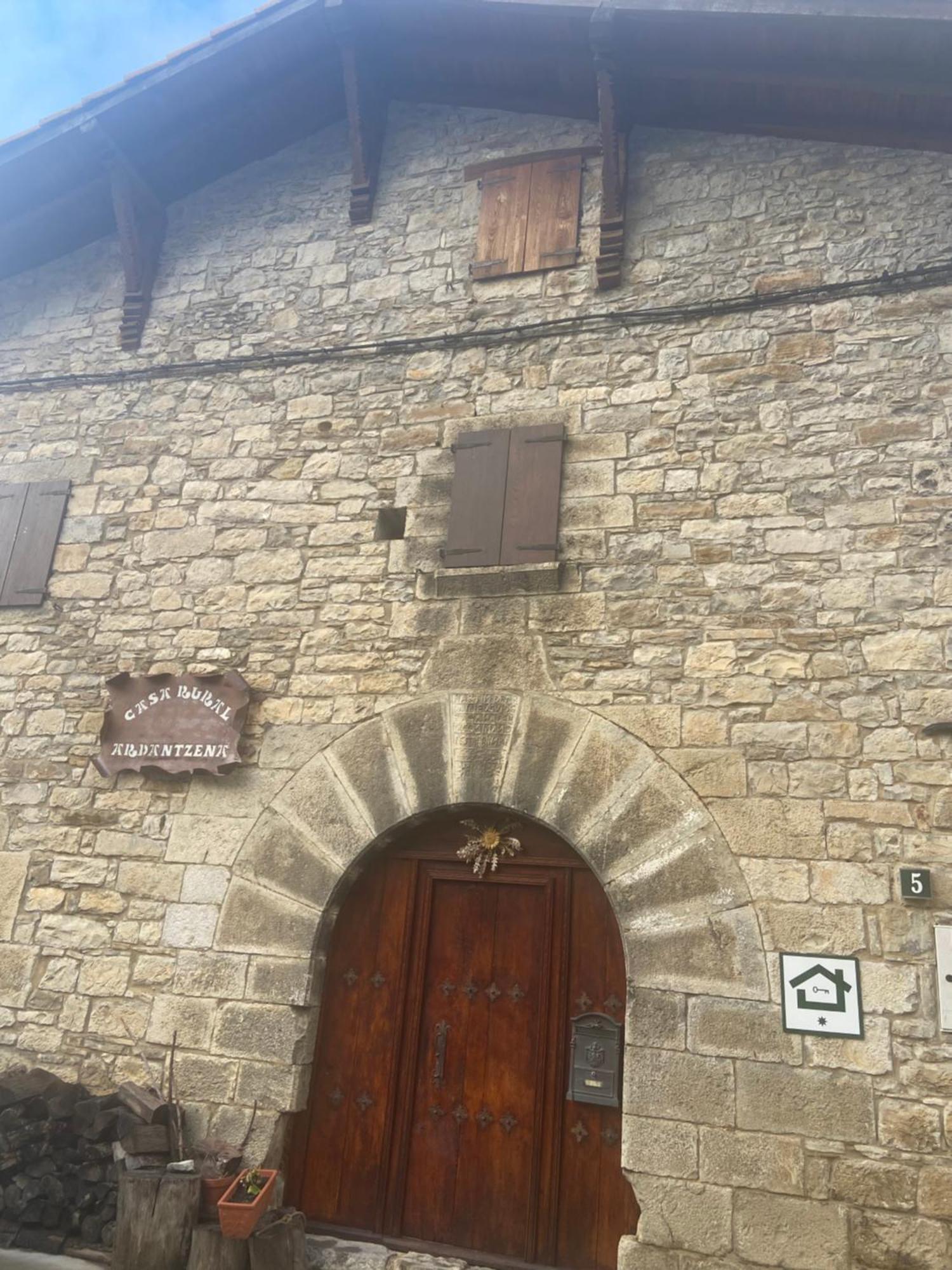 Casa Rural Ardantzena Ardaiz Exterior photo